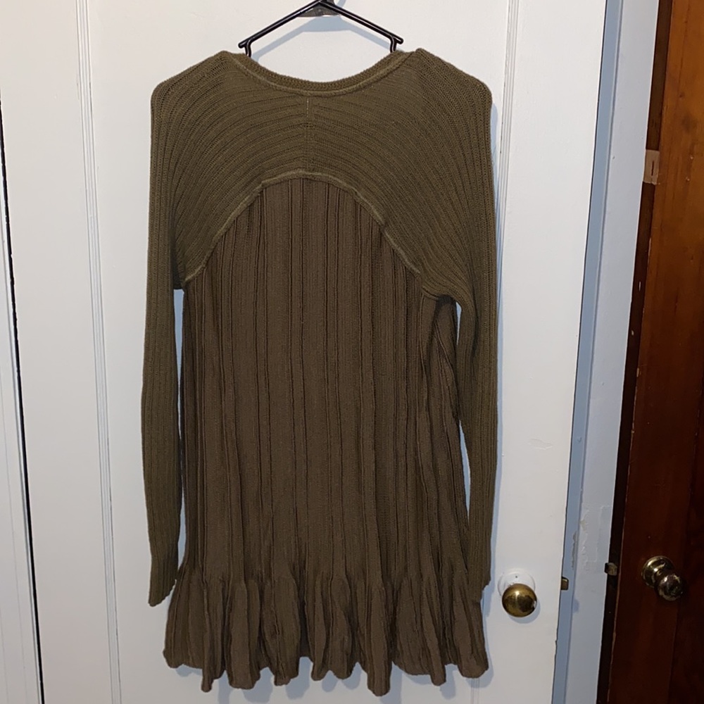 Free People Ribs and Ruffles knit long sleeve sweater - Picture 5 of 11